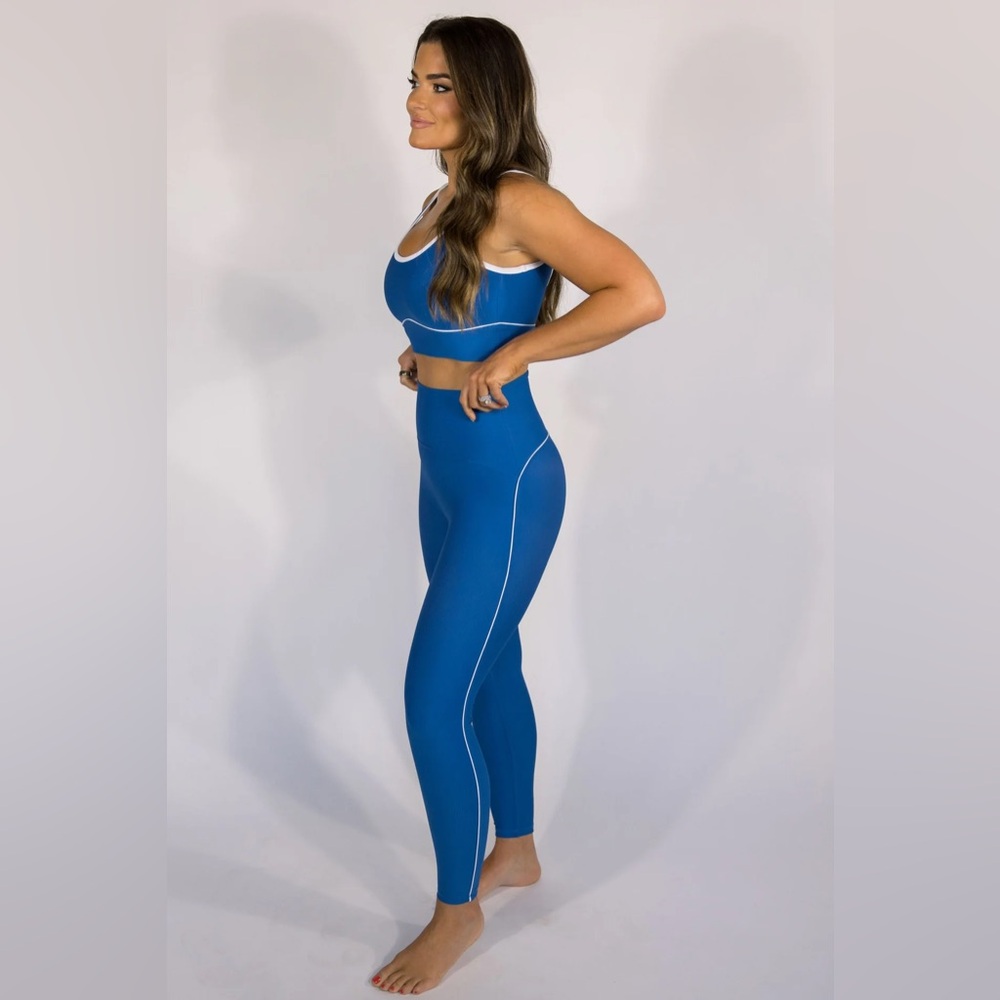 Salt Project power piped ribbed leggings 💙